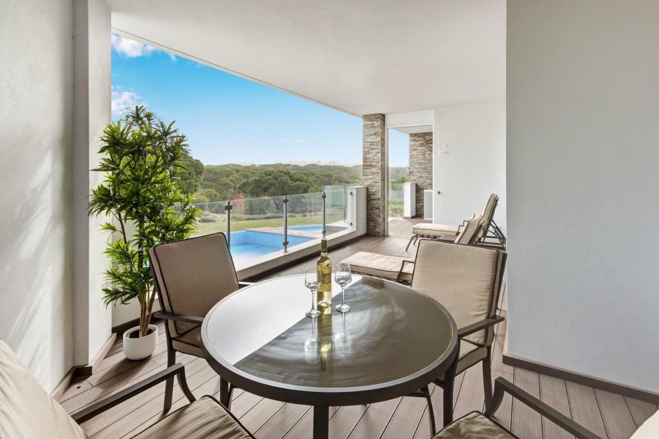 Luxurious T2 Apartment, Olhos Dagua アルブフェイラ エクステリア 写真