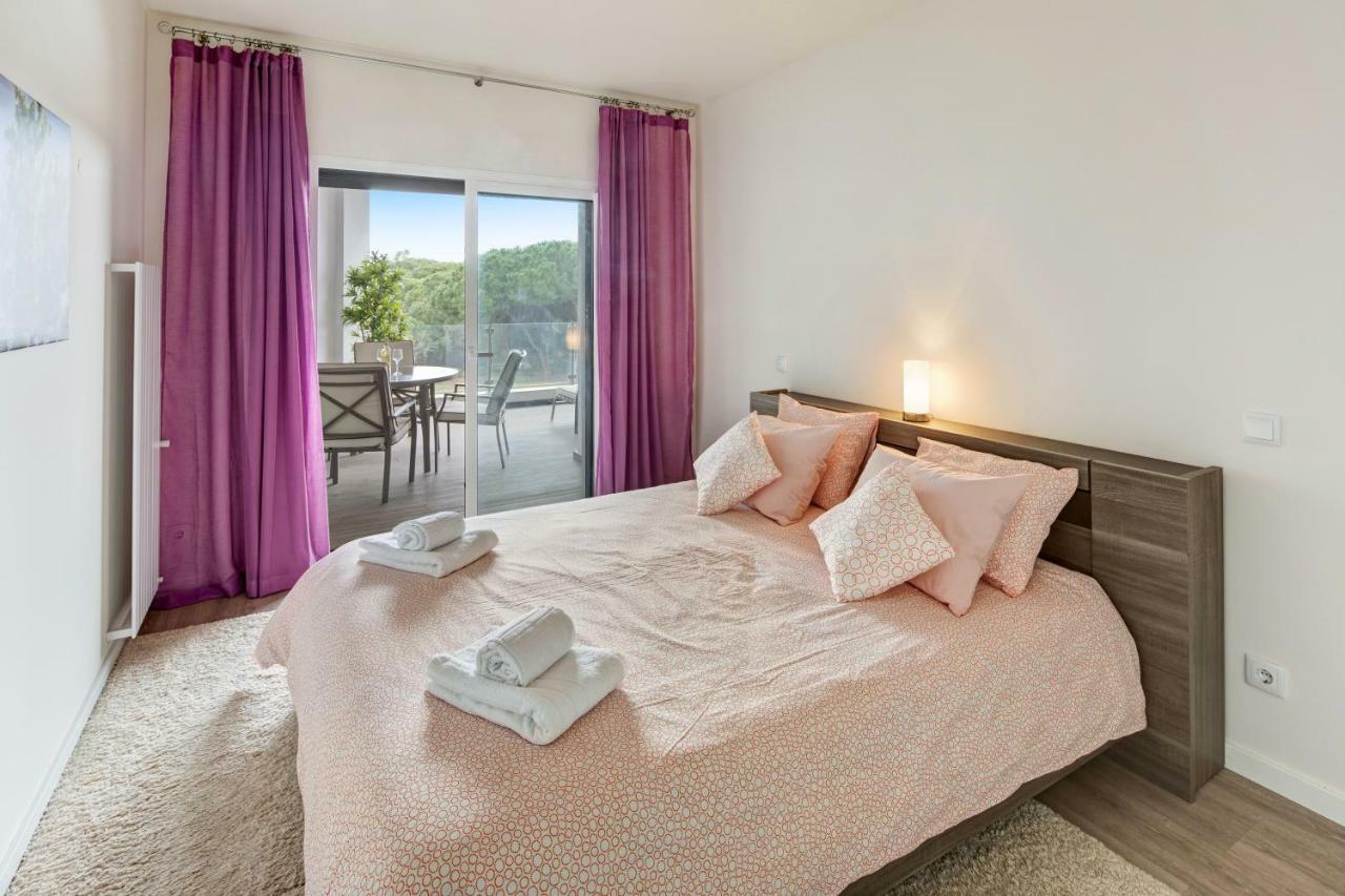 Luxurious T2 Apartment, Olhos Dagua アルブフェイラ エクステリア 写真