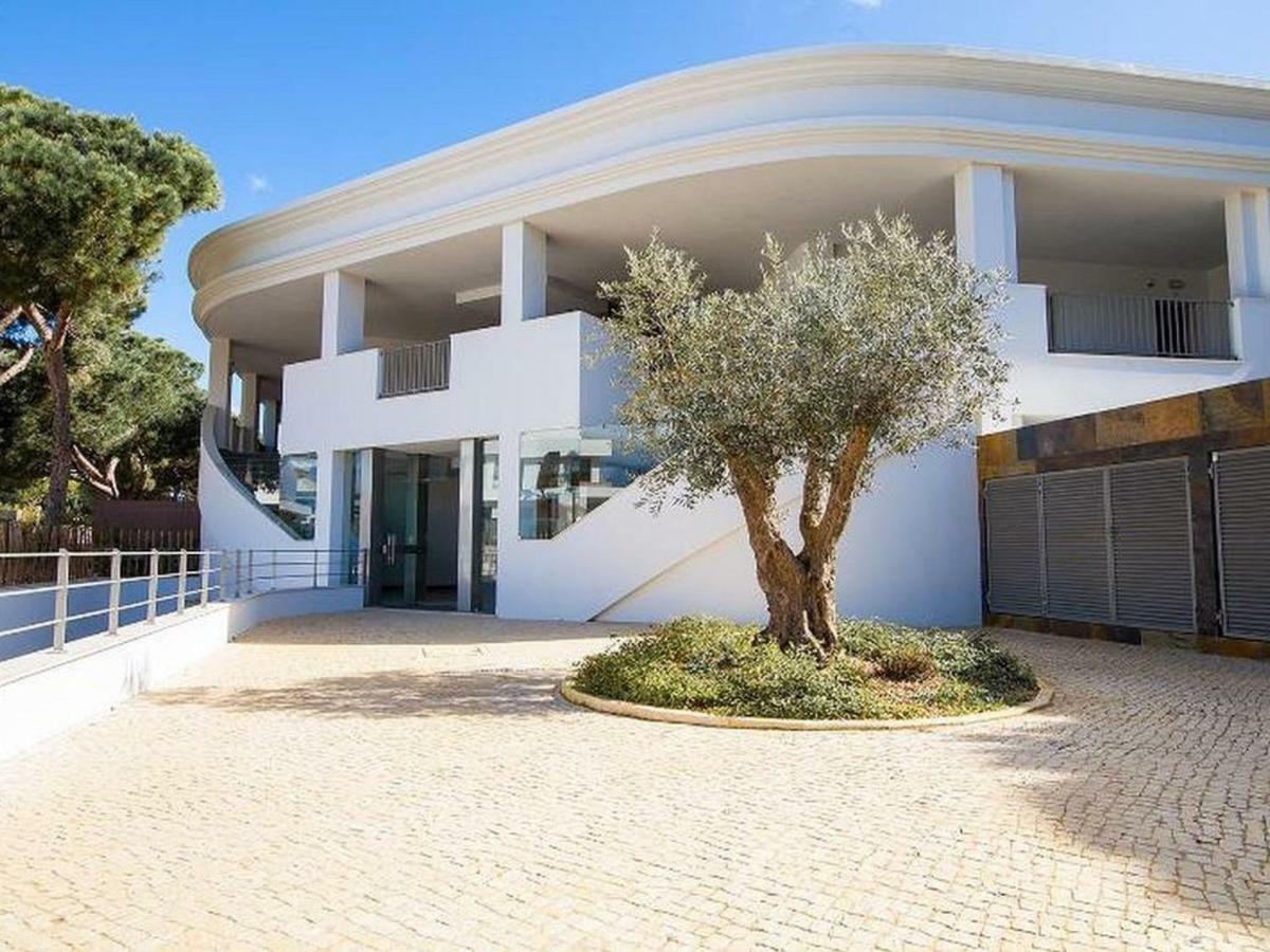 Luxurious T2 Apartment, Olhos Dagua アルブフェイラ エクステリア 写真